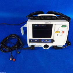 LifePak 20 with hard paddles and ECG cable